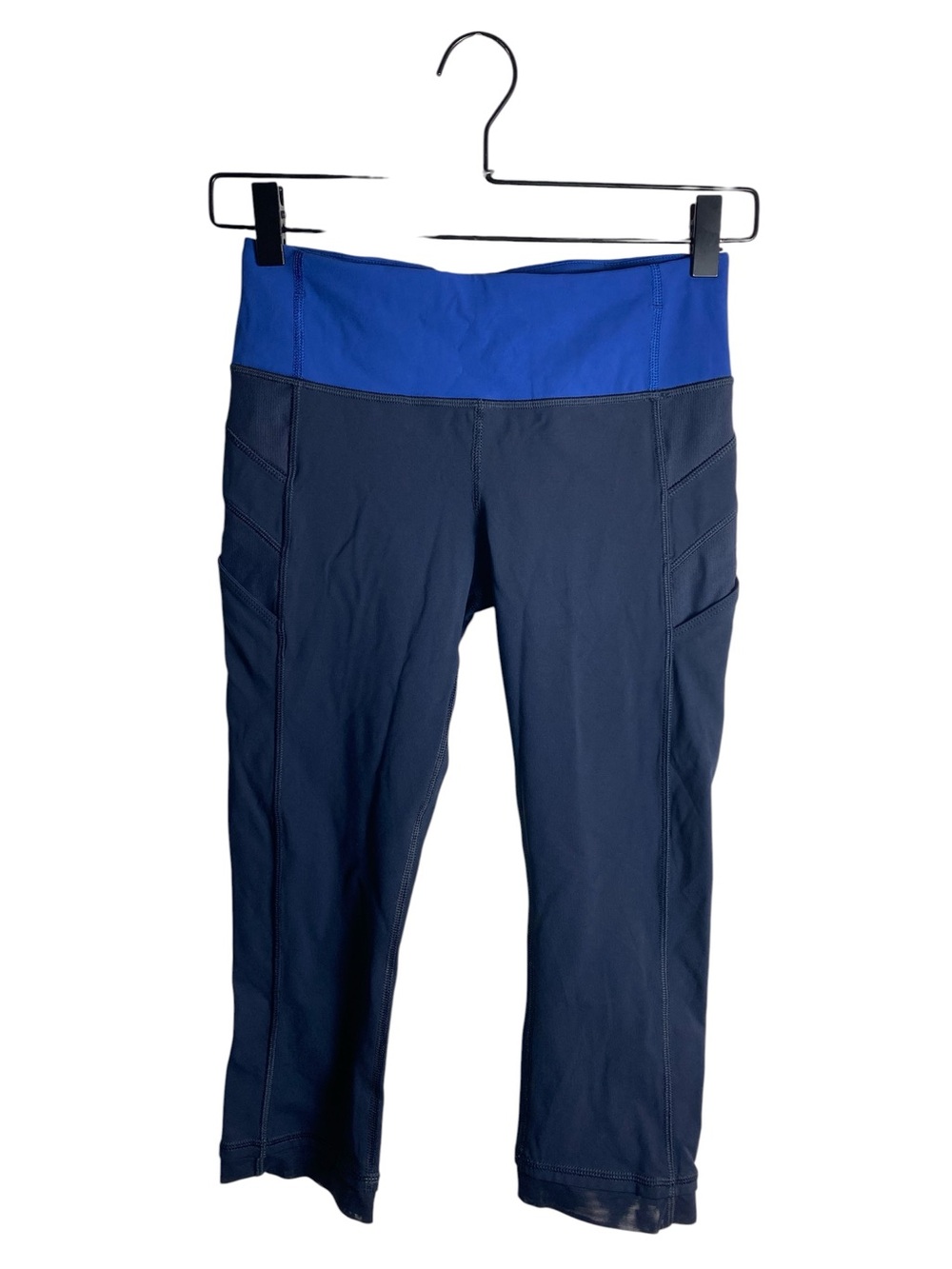 Lululemon Illumina Cropped Leggings